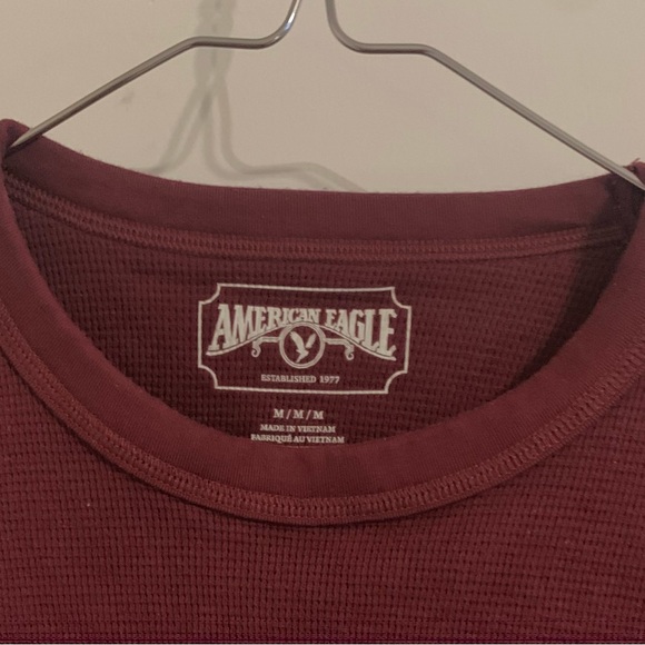 American Eagle Burgundy Waffle Longsleeve - Picture 3 of 3
